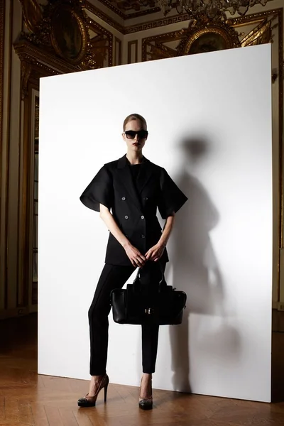 Look 12